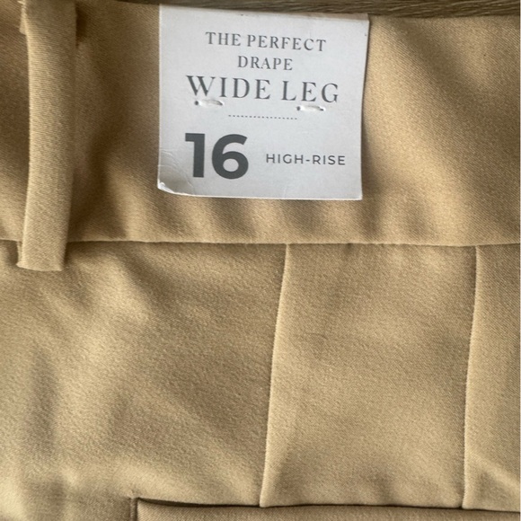 LANE BRYANT Khaki “The Perfect Drape" Wide-Leg Pants Size 16 NWT - Picture 4 of 9